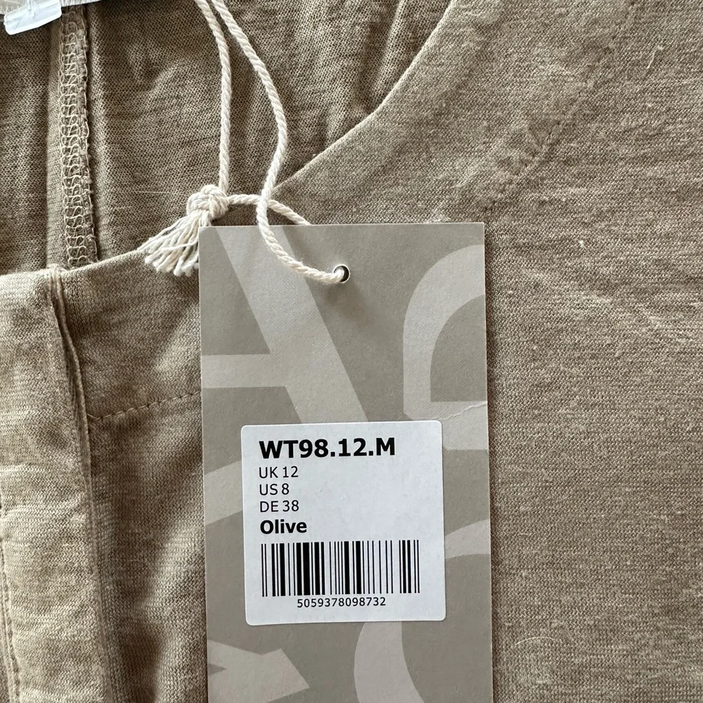 Wrap London Cotton/Hemp blend Henley Tank
Light olive green khaki - Picture 2 of 5